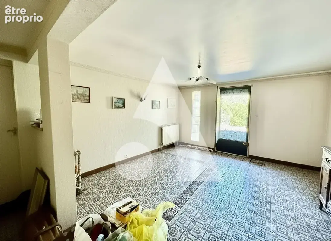 Maison familiale à NEUFCHATEAU - secteur calme et résidentiel - photo 2
