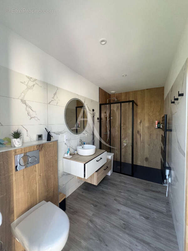 Maison à LE BERNARD