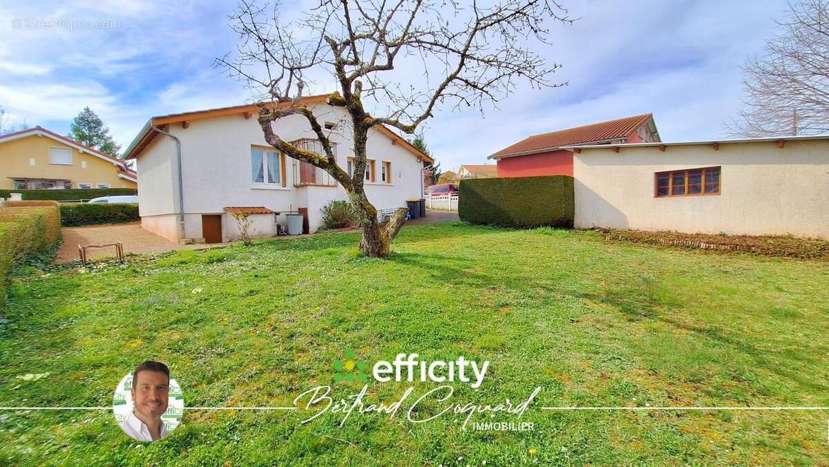 Maison à L'ARBRESLE