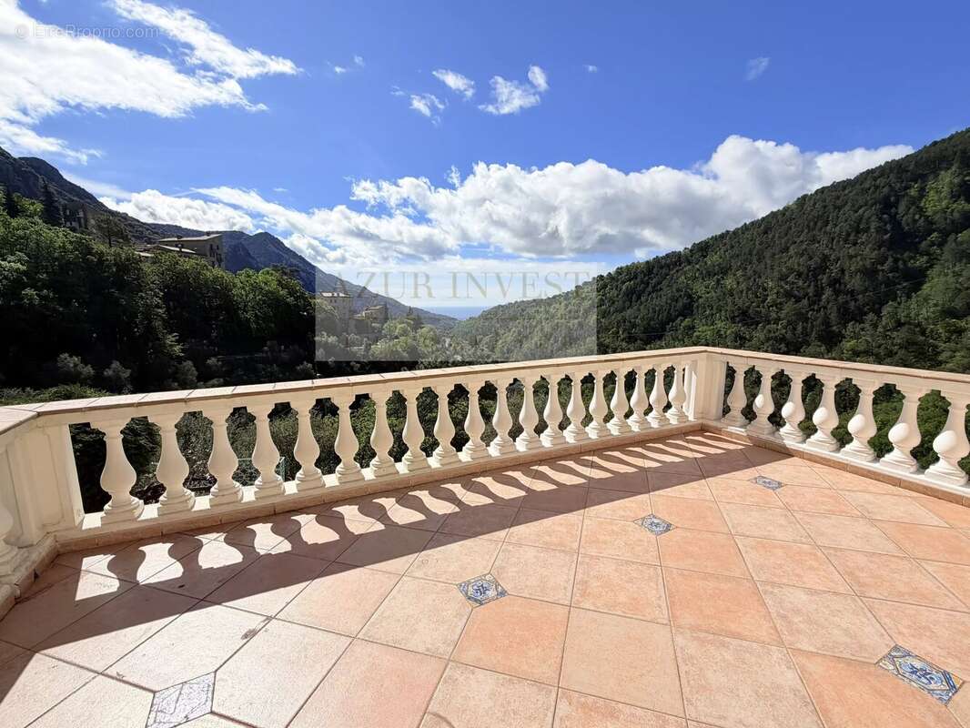 Maison à MENTON