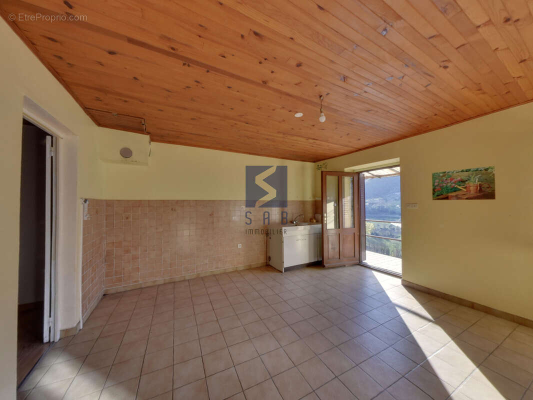 Maison à SAINT-VINCENT-DE-DURFORT