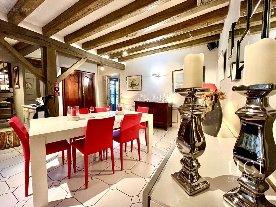 Maison 227 m² à Les Ponts-De-Ce  - photo 6