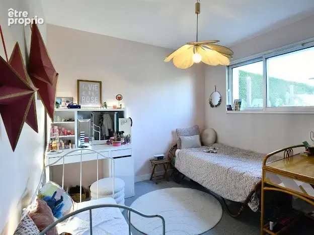 Coup de cœur assuré pour cette maison neuve (2020) de 131 m² de plain-pied, 4 chambres, garage, jardin, dans son écrin de verdur - photo 7