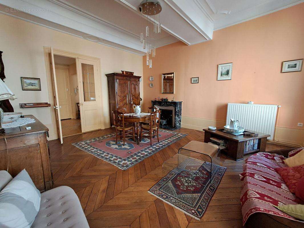 Appartement à CHALON-SUR-SAONE