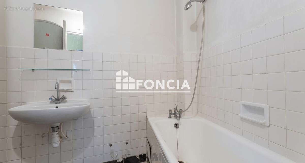 Appartement à BOURG-LA-REINE