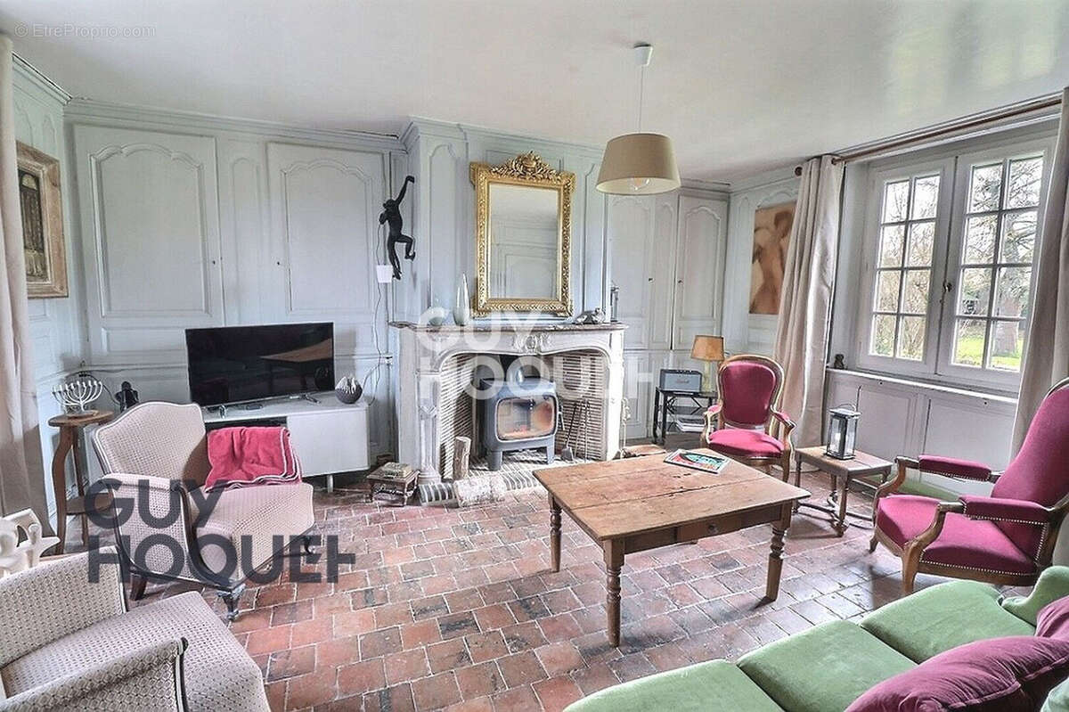 Maison à BERNAY