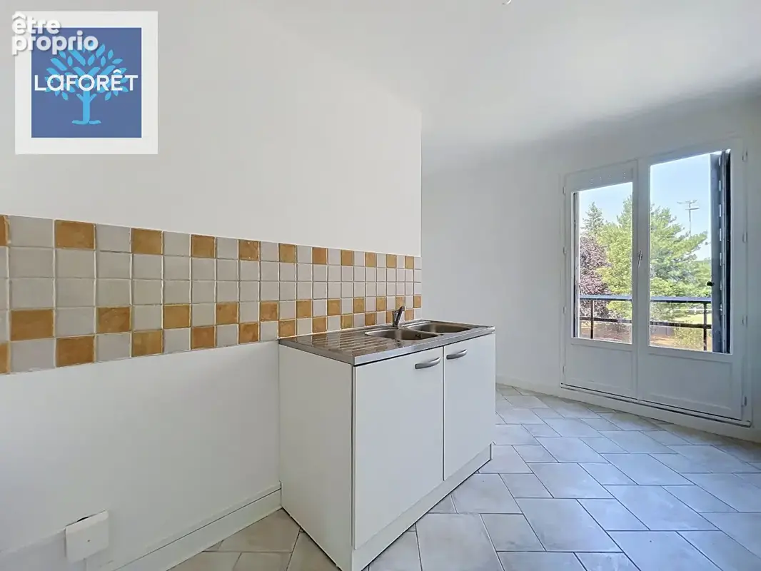 Appartement L Isle Adam 3 pièce(s) 66.94 m2 - photo 3