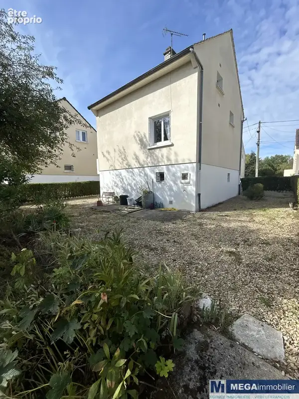 Maison à Vitry le François - photo 13