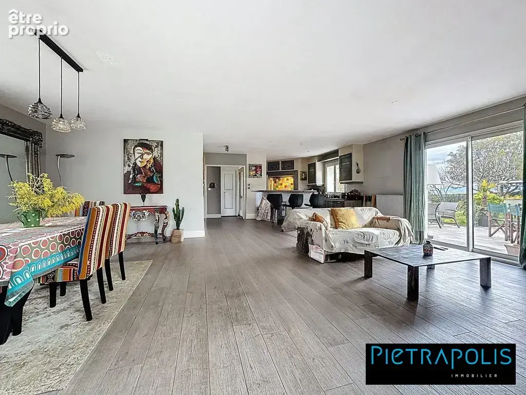 Maison 200 m² à Saint-Laurent-D'agny  - photo 5