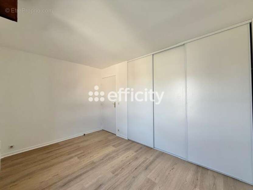 Appartement à MAISONS-ALFORT