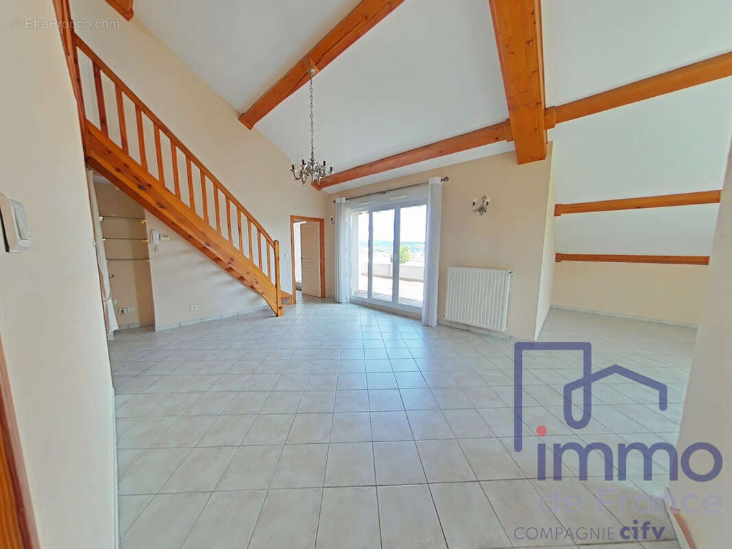 Appartement 127 m² à Le Puy-En-Velay  - photo 2