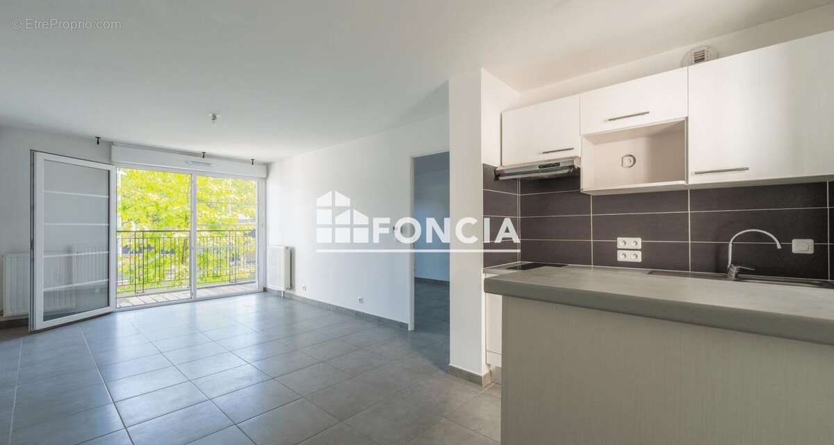Charmant T2 de 42 m² avec balcon, parking et ascenseur – Villiers-sur-Marne - photo 4