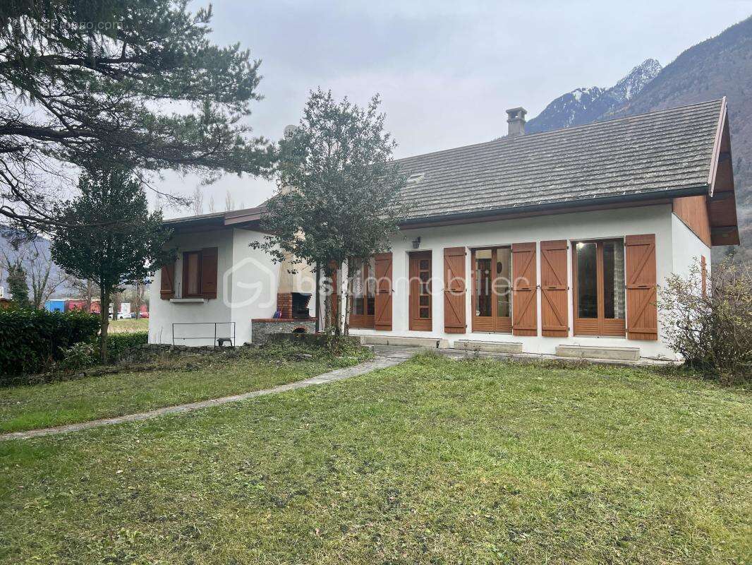 Maison à LES CHAVANNES-EN-MAURIENNE