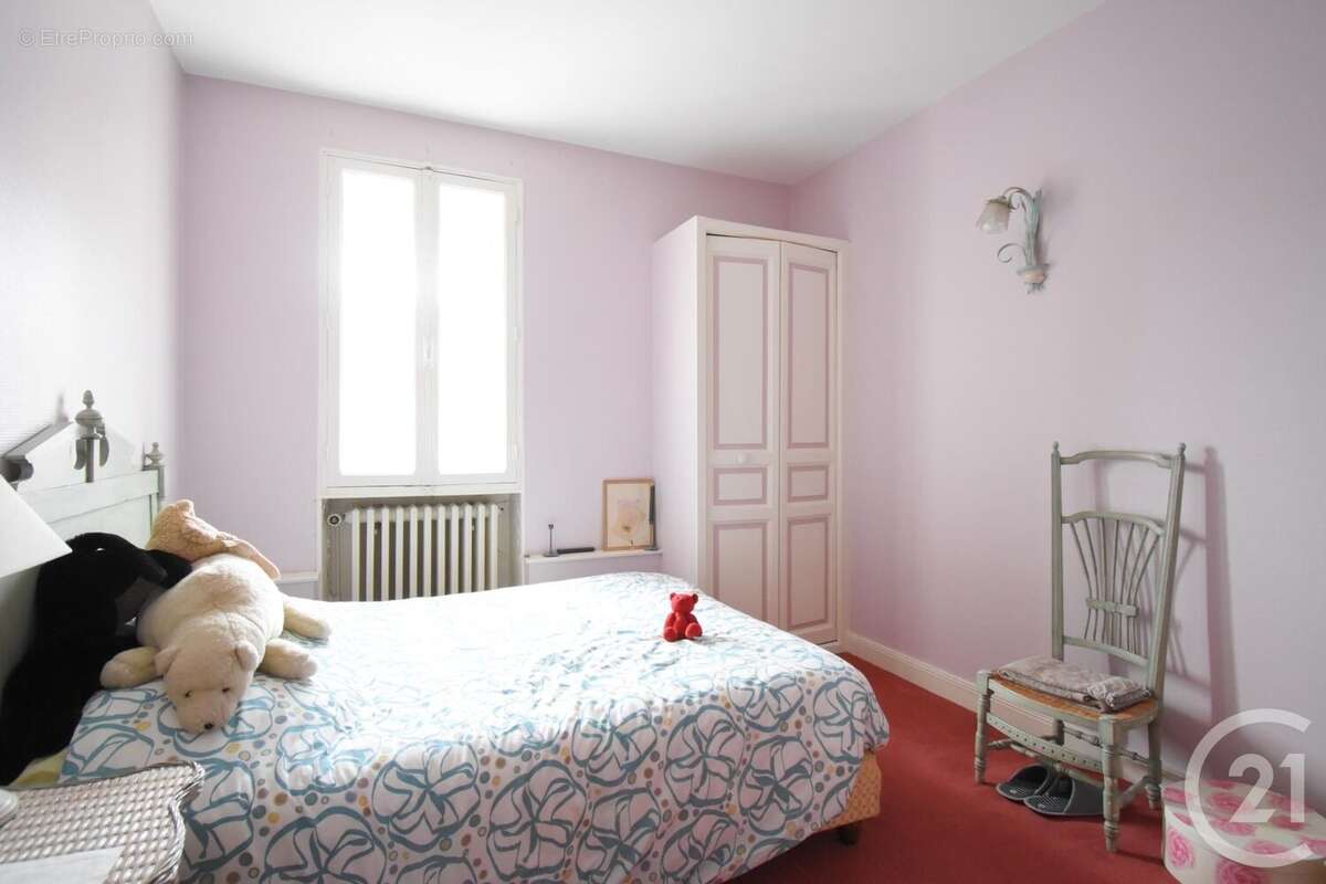 Maison à SAINT-GERMAIN-DES-FOSSES