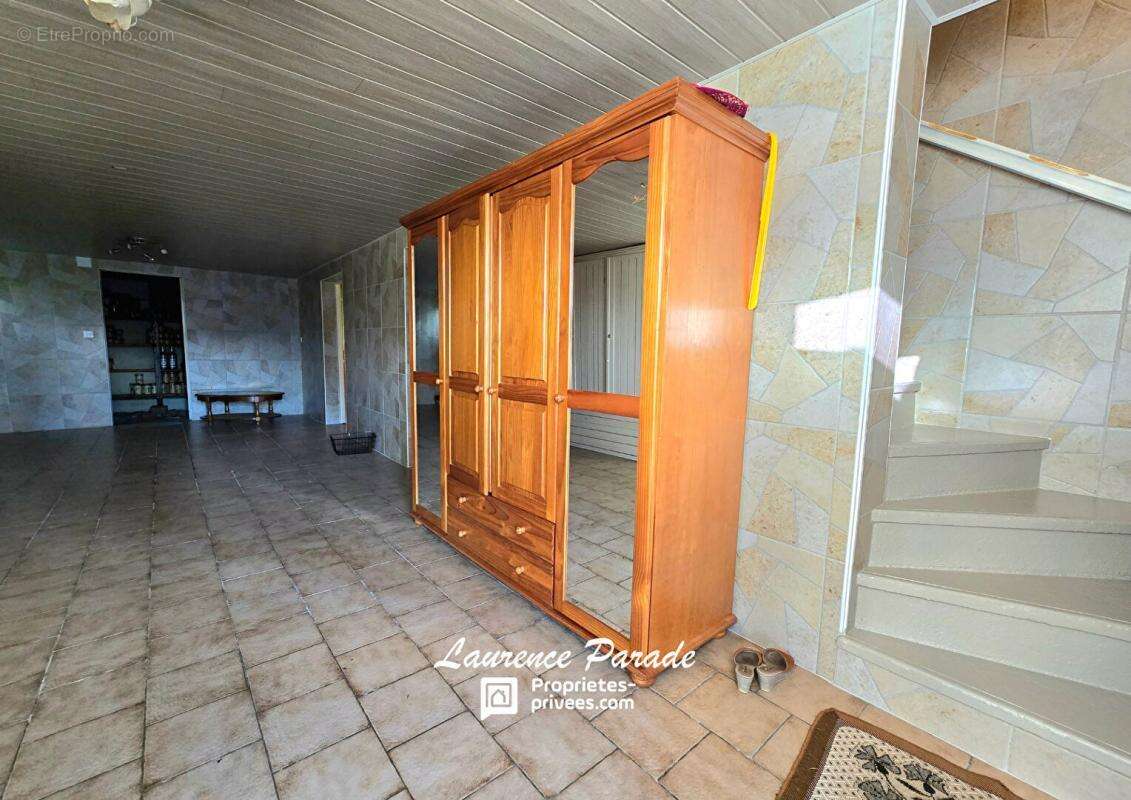 Élégante propriété de style périgourdin au coeur d'un parc arboré, triple garage puits dependance - photo 12