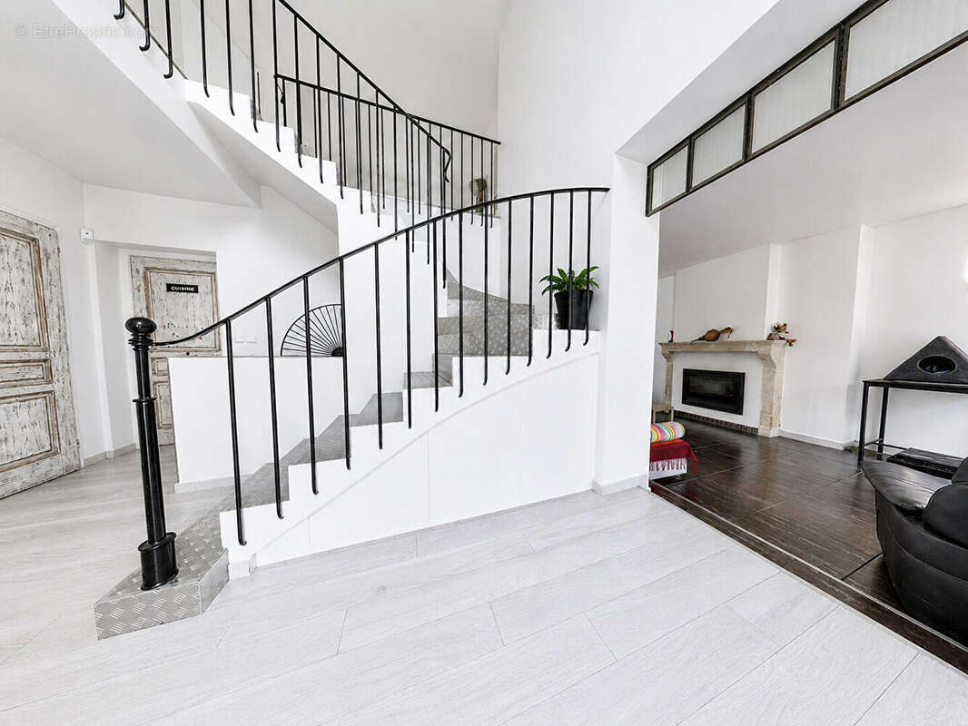 Maison à CHAUMES-EN-BRIE