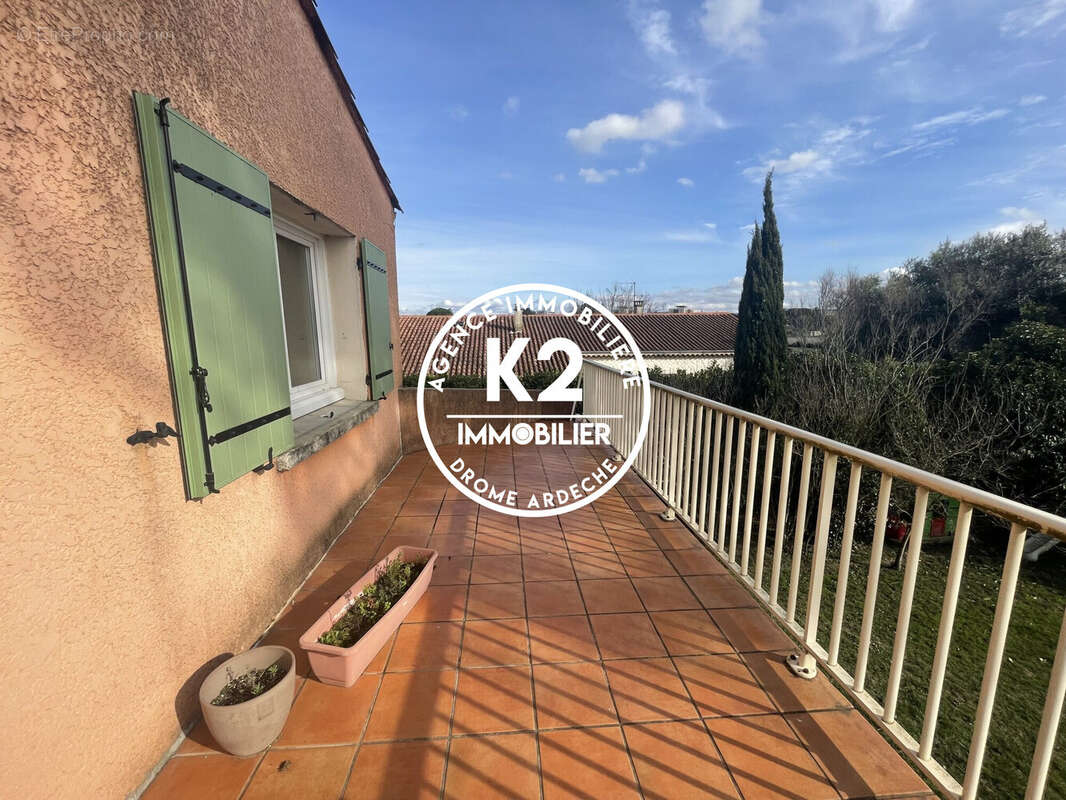 Maison à MONTELIMAR