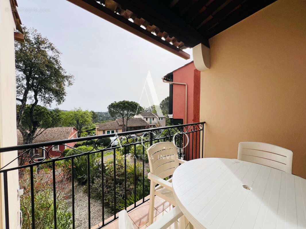 Appartement à GRIMAUD