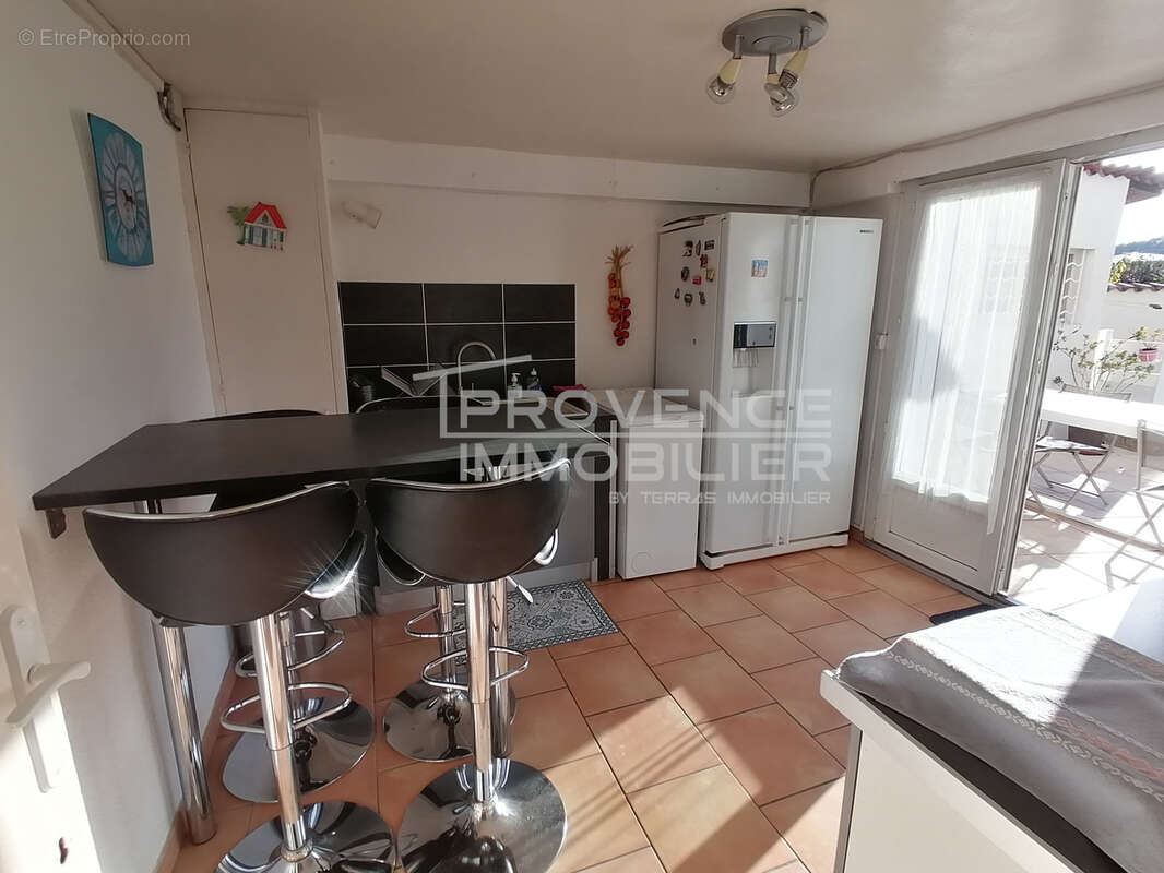 Maison à MONTELIMAR