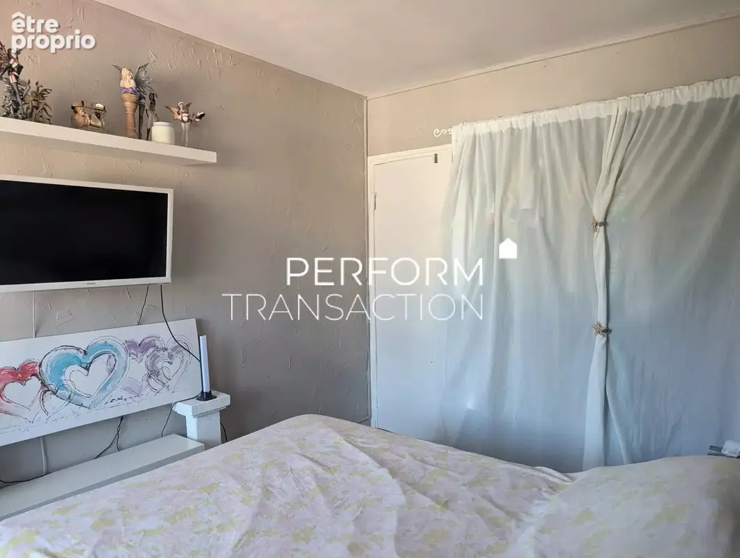 Appartement Type 3 - Dernier étage - Le Bidal - photo 8