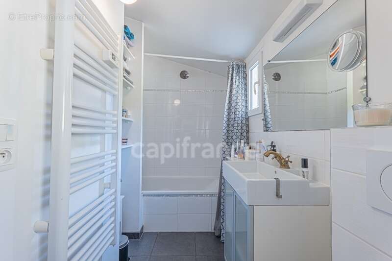 Mougins / à vendre Propriété type MAZET avec dépendance, piscine et garage pour 2 véhicules - photo 31