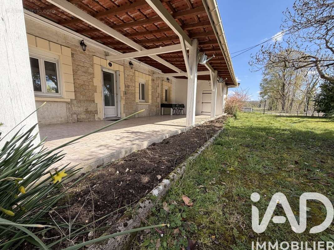 Photo 2 - Maison à BAYARD-SUR-MARNE