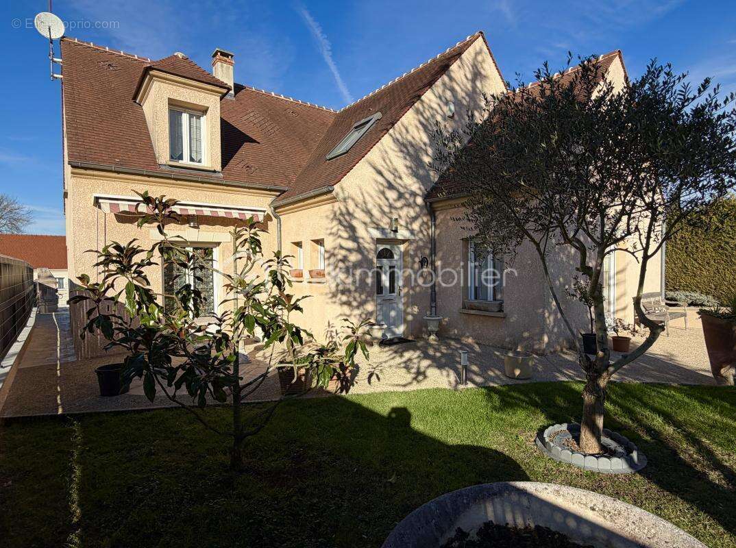 Maison à NANTEUIL-LES-MEAUX