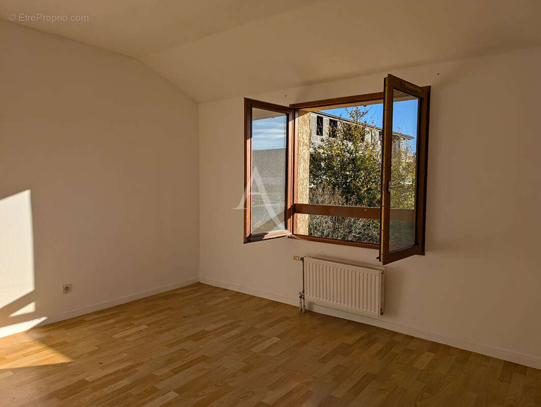 Maison à BOURG-EN-BRESSE