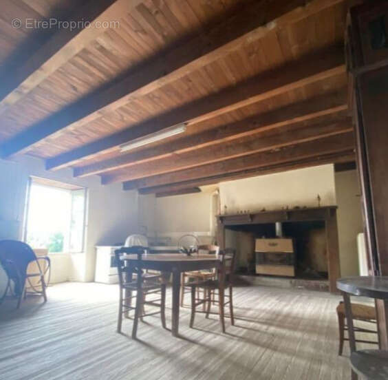 Maison à BOURG-DE-VISA