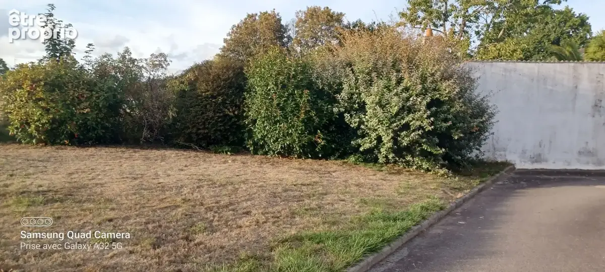 Photo Terrain à Saint-Armel au prix de 69 000€