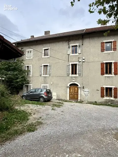 Péron 01630, plateau à aménager en appartement. - photo 6