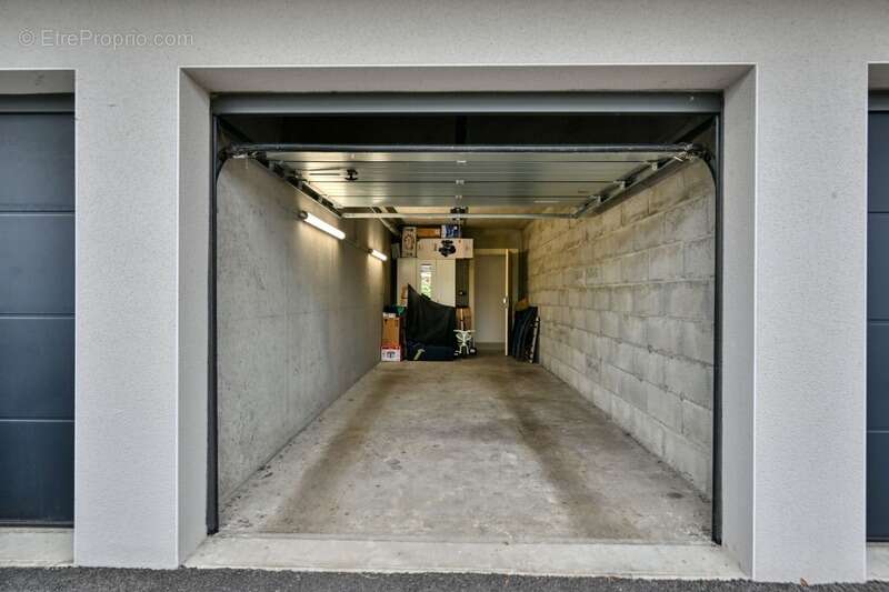 Appartement à THURINS