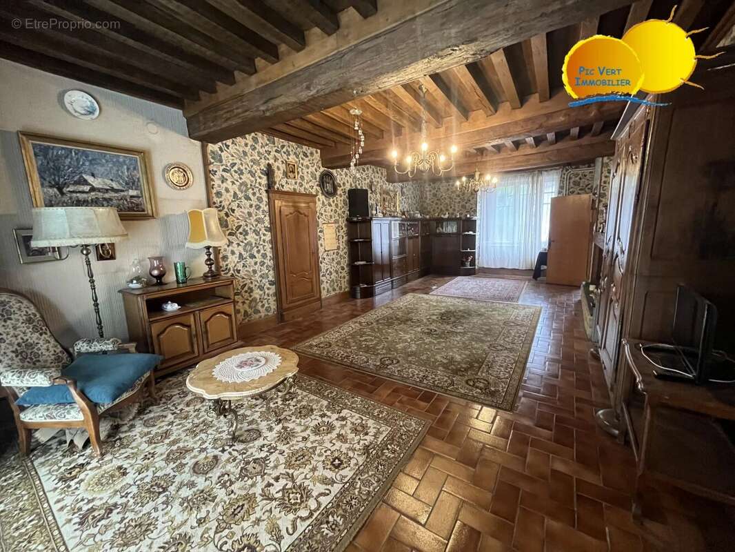 Maison à BLIGNY-LE-SEC