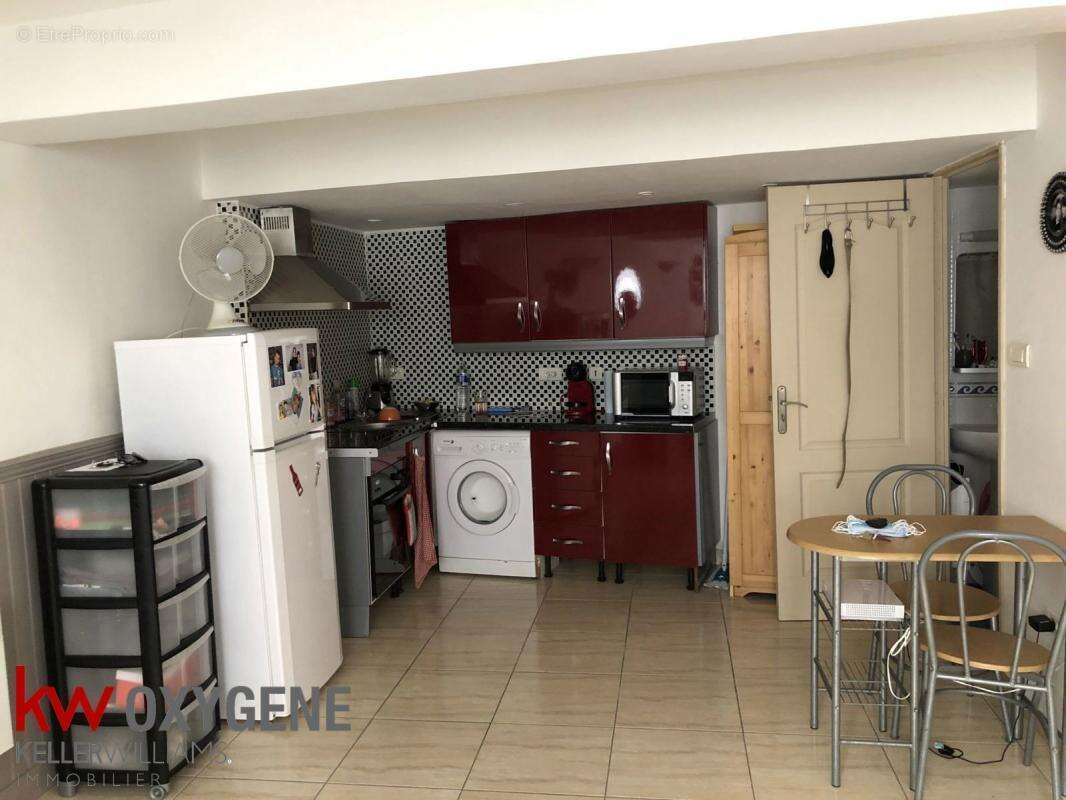 Commerce à LE BOULOU