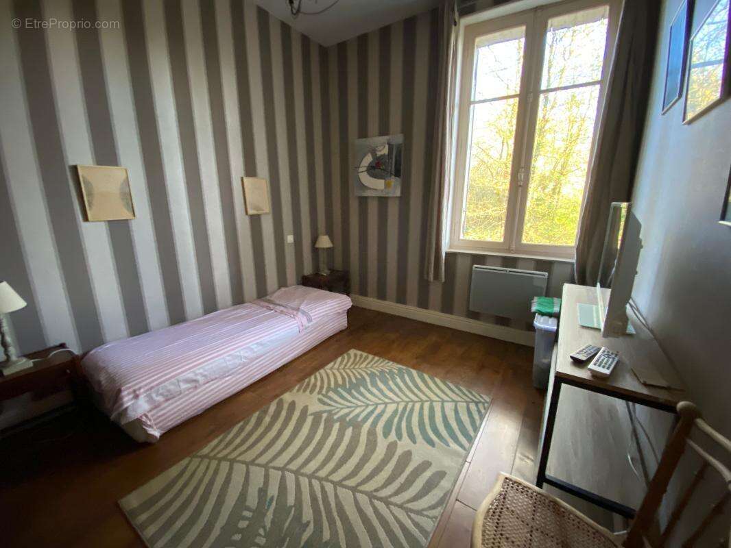 Maison à SAINTE-ALVERE