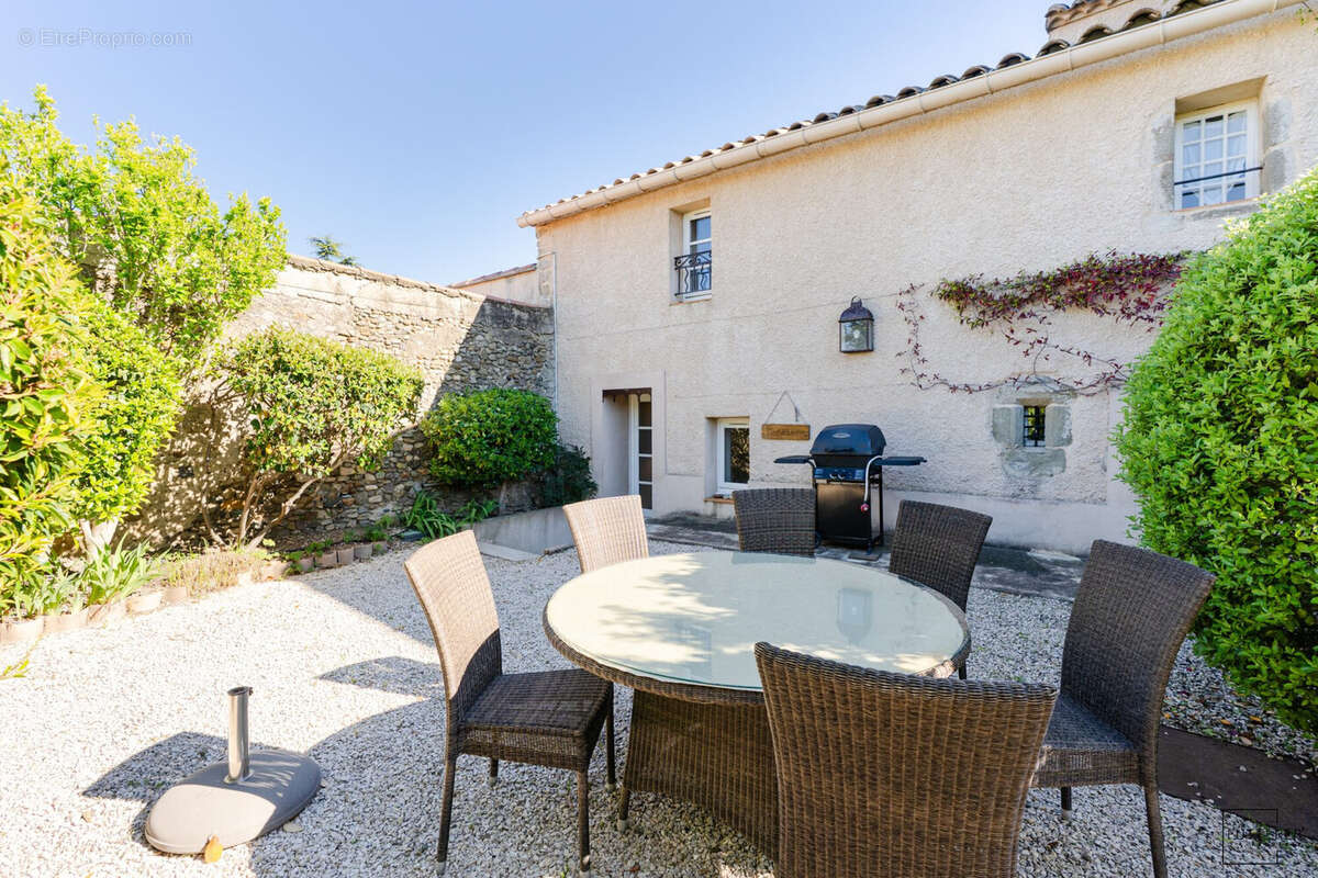 Maison 149 m² à Saint-Nazaire-D'aude  - photo 6