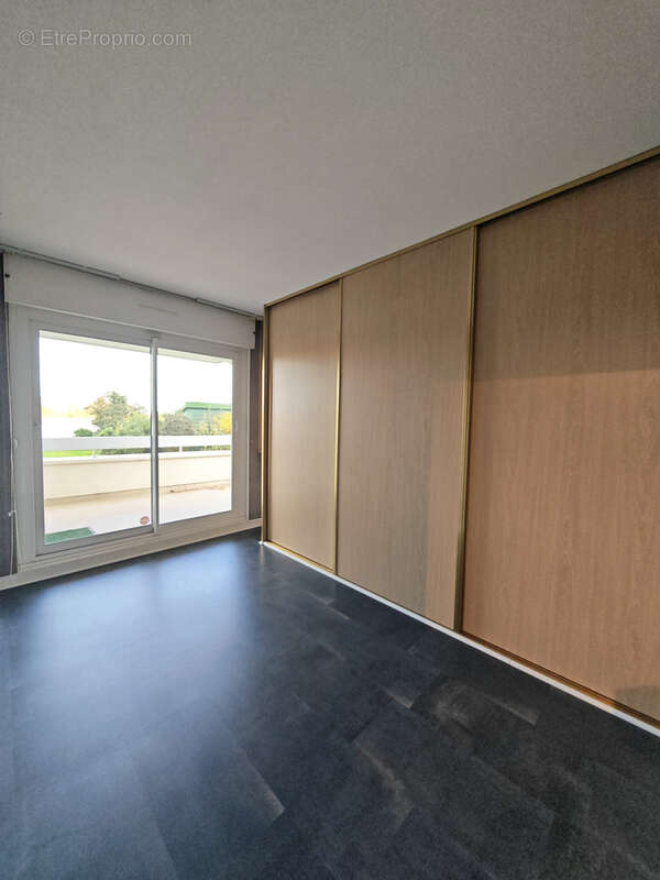 Appartement à BOUGIVAL