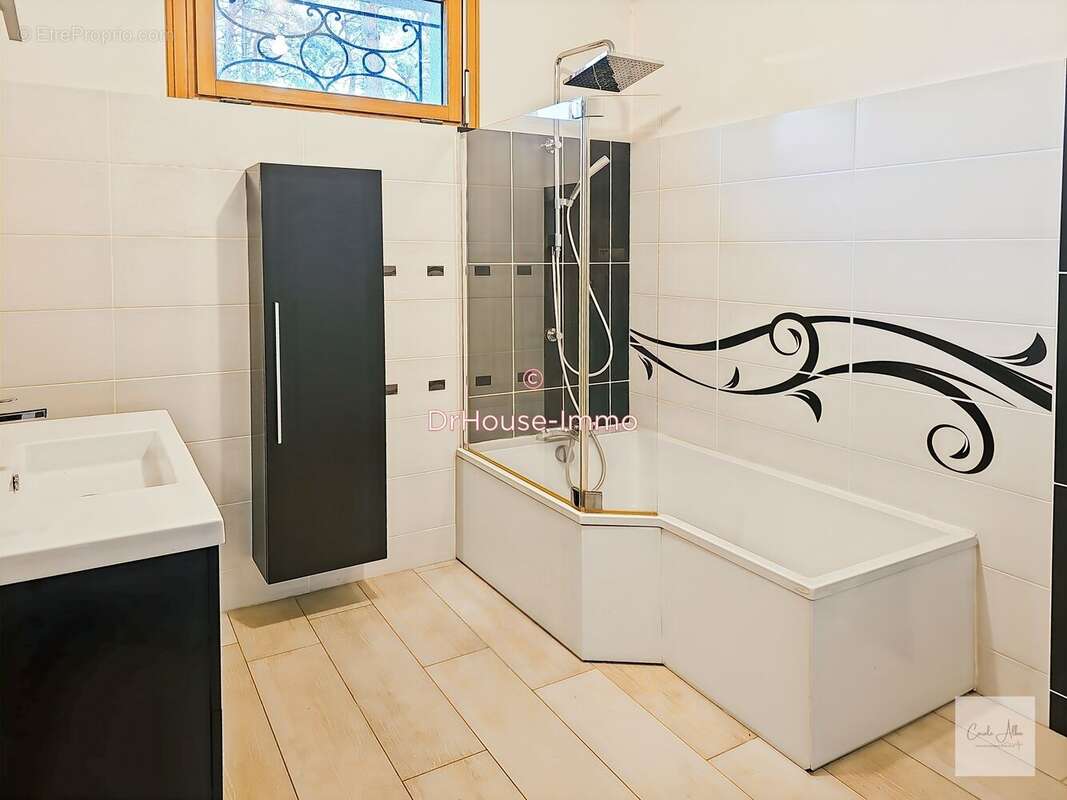 Maison à PESCHADOIRES