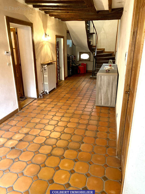 Maison 175 m² à Bassou  - photo 6