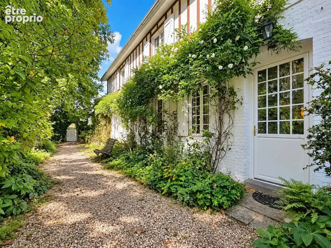 Maison à LA NEUVILLE-CHANT-D'OISEL
