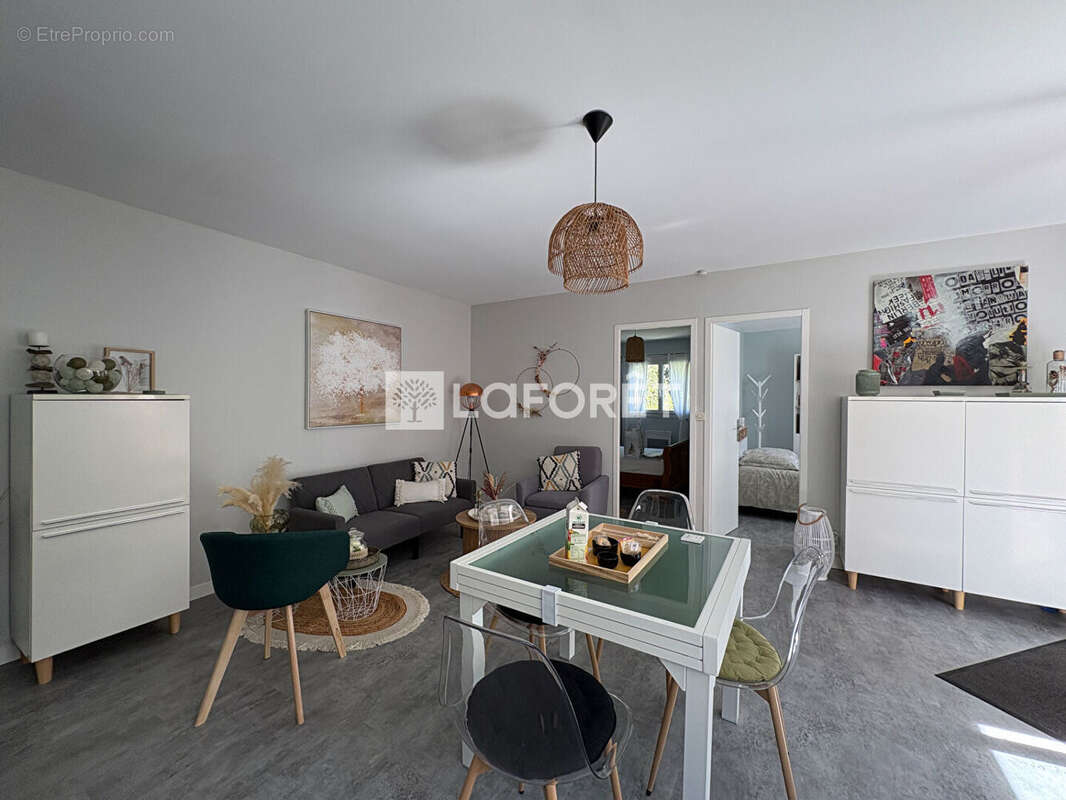 Maison à MESCHERS-SUR-GIRONDE