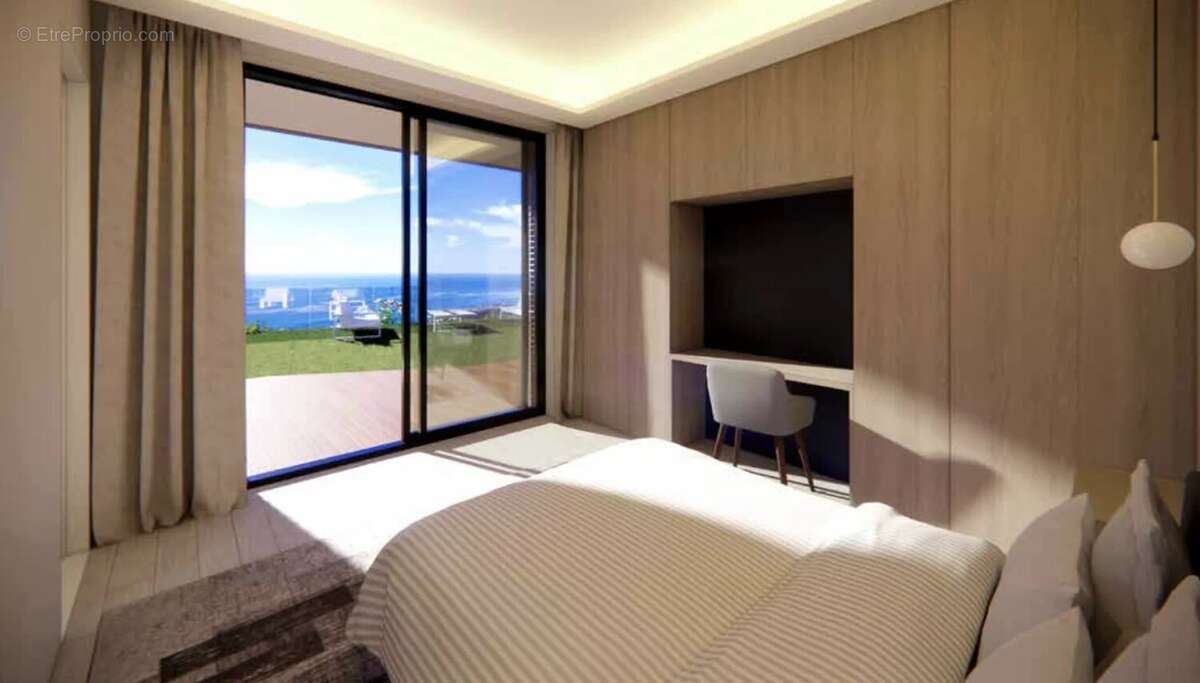 Maison à ROQUEBRUNE-CAP-MARTIN