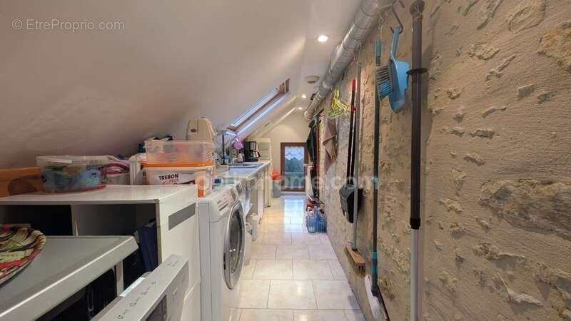 Maison à PERVENCHERES