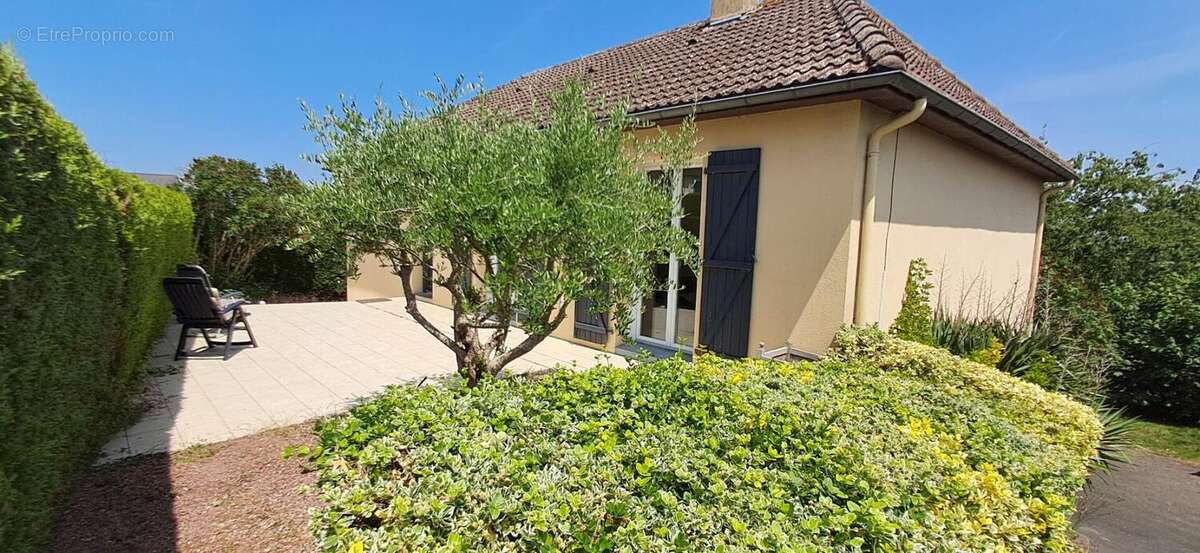 Maison à PARNE-SUR-ROC