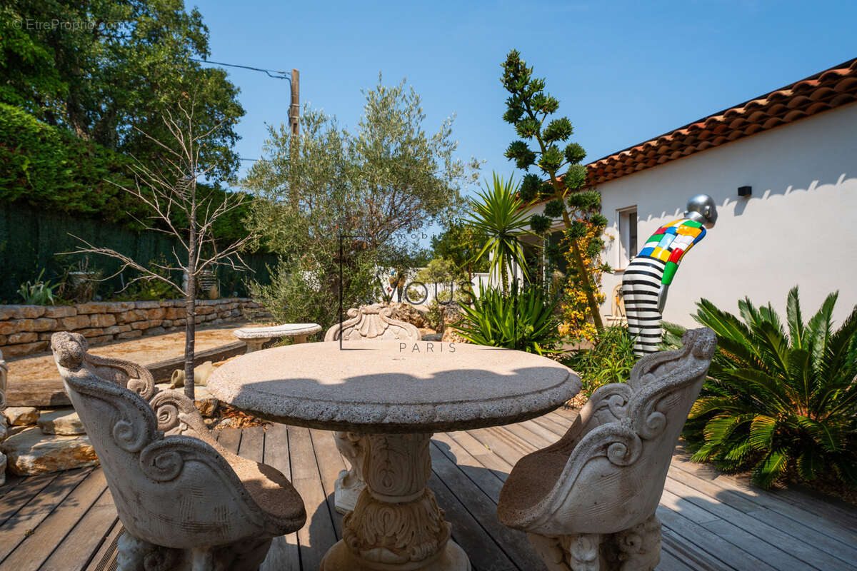 Maison à FREJUS