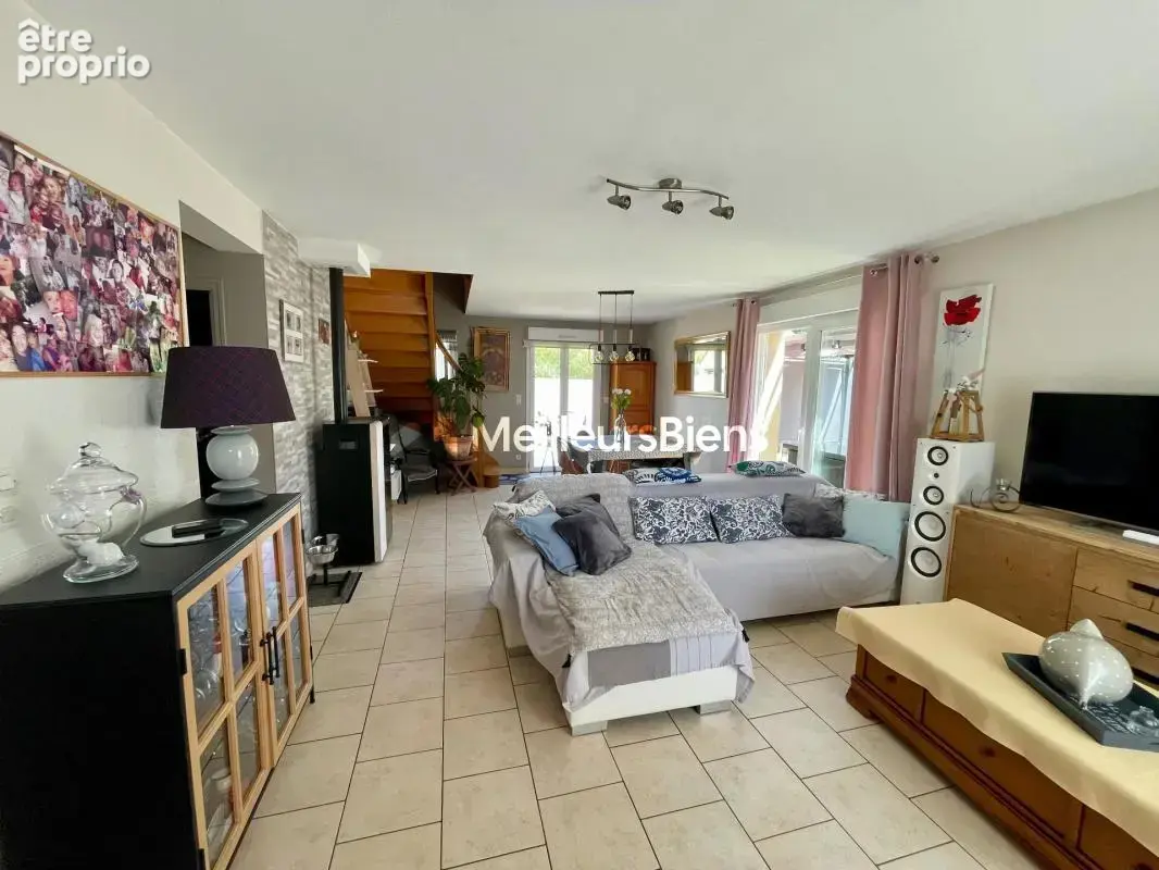 Pavillon 112 m² – 4 chambres – laval thévalles – terrain 583 m² – garage 33 m² - photo 12