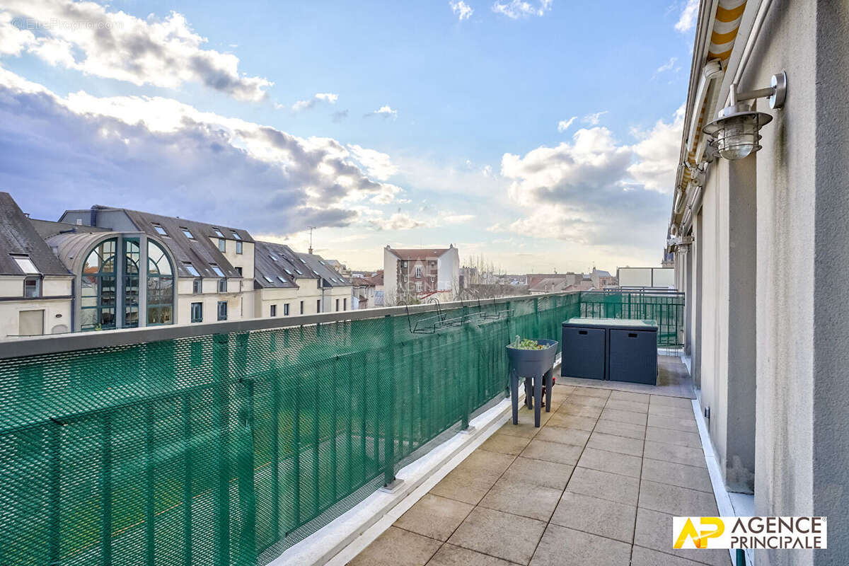 Appartement à MAISONS-LAFFITTE