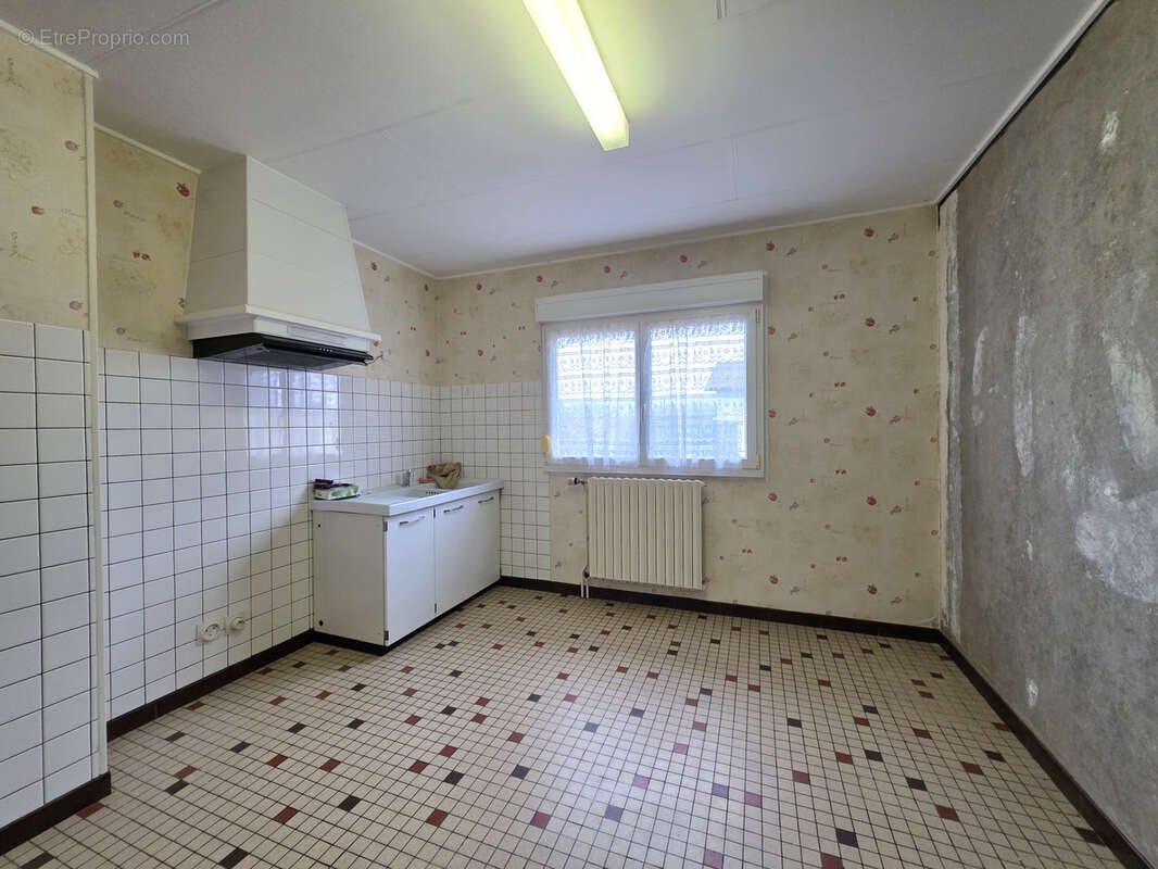 Maison à CHAMPAGNEY