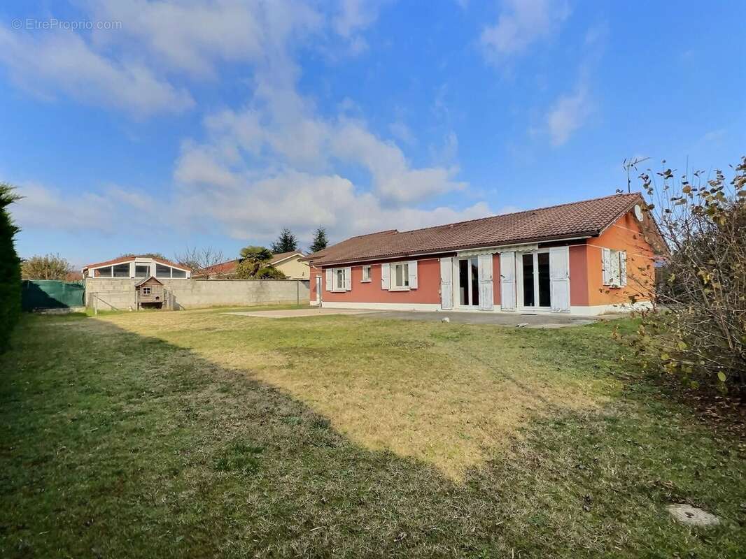 Maison à SAINT-SAUVEUR