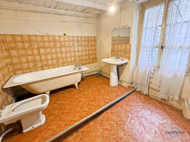 Maison à CAZERES-SUR-L'ADOUR